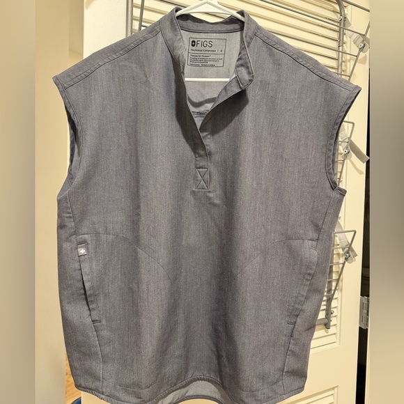 Graphite Rafaela Oversized Scrub Top™ - Picture 2 of 2